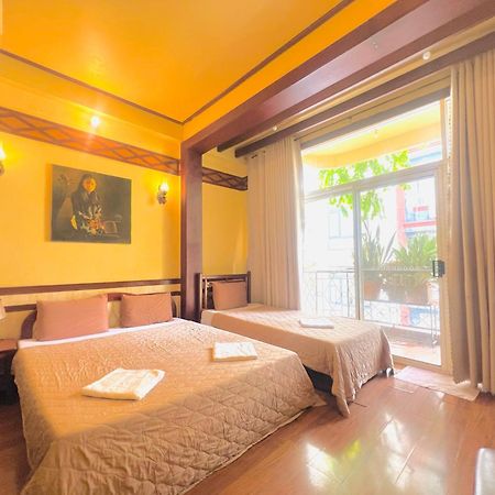 Bi Saigon Hotel Хошимин Экстерьер фото