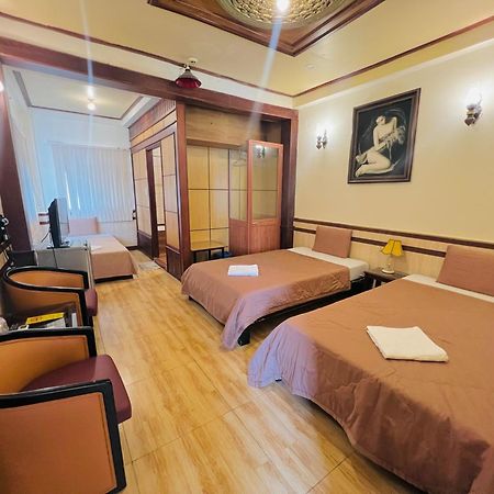 Bi Saigon Hotel Хошимин Экстерьер фото