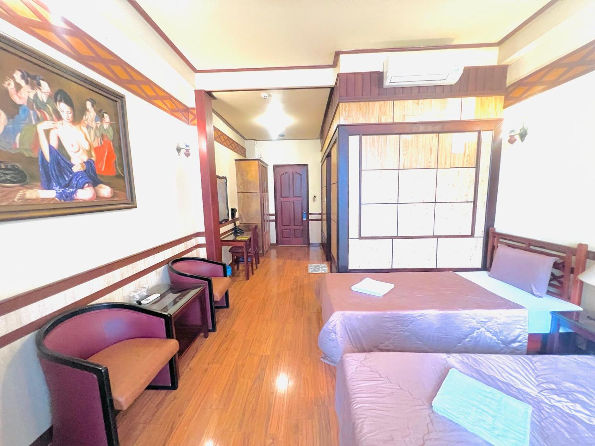Bi Saigon Hotel Хошимин Экстерьер фото